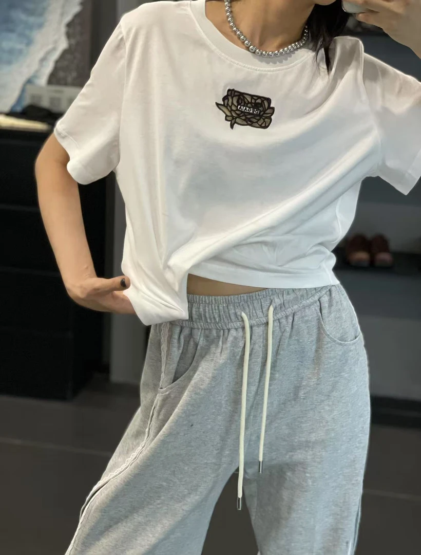 J8759花朵短袖T恤休闲运动透气舒适宽松