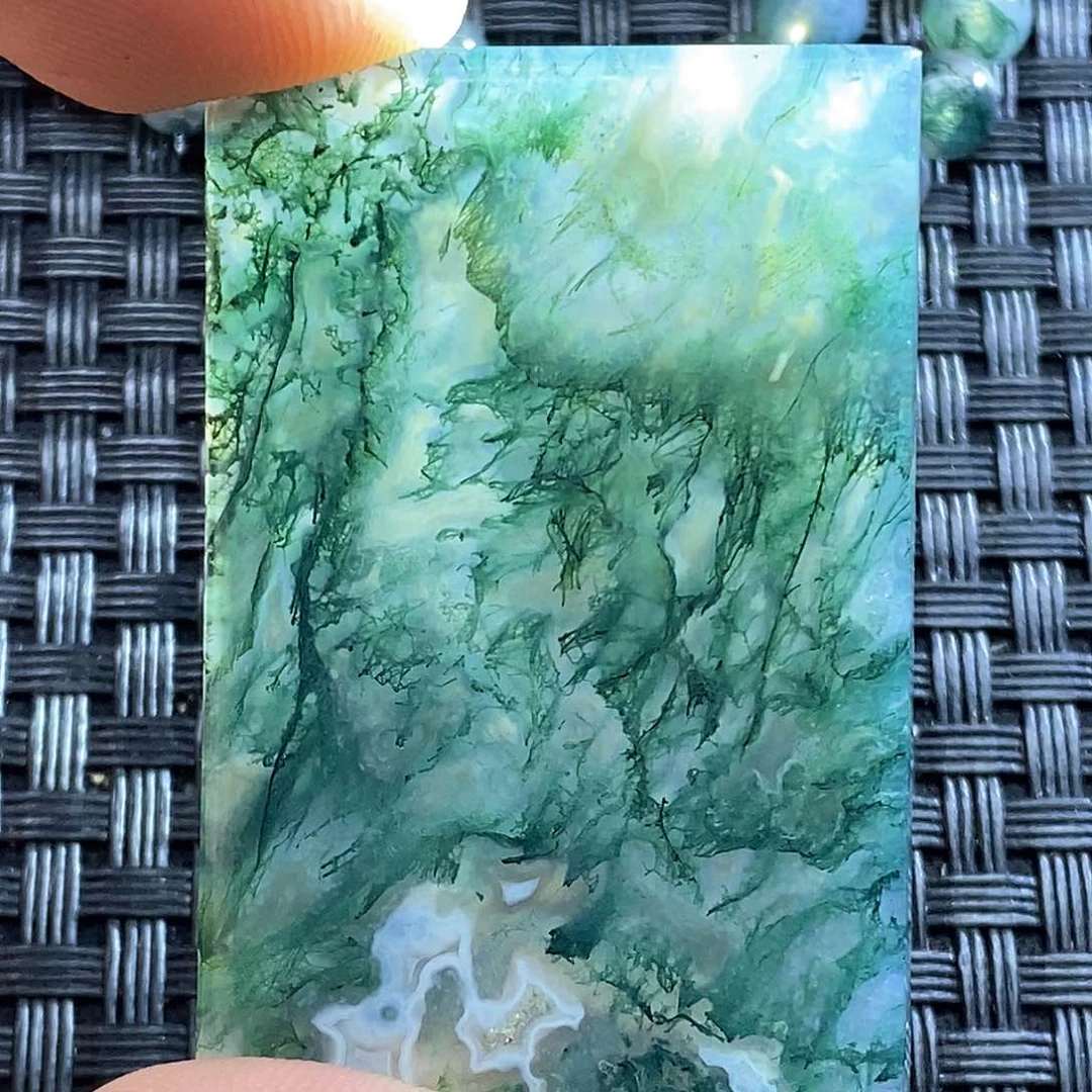 玛瑙/玉髓颈饰未镶嵌枫*