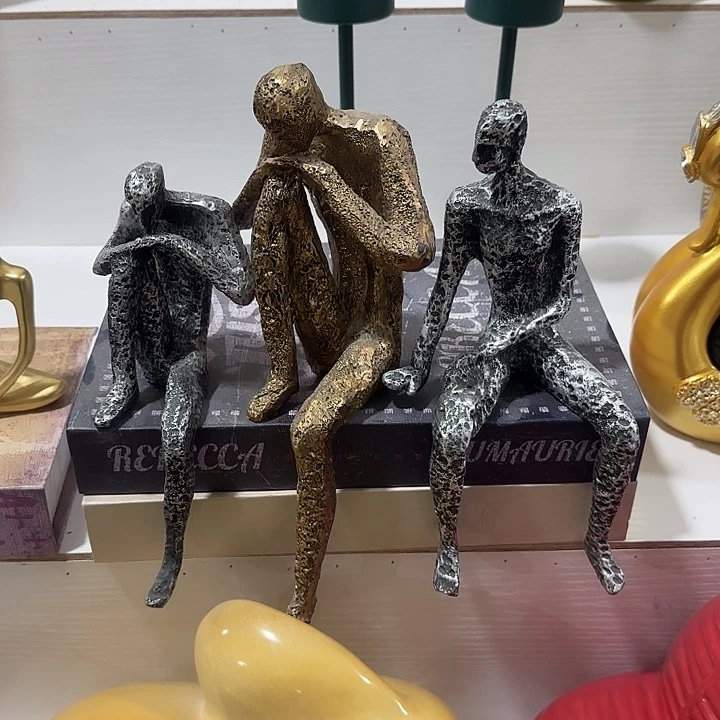 6***月树脂摆件哈哈哈哈