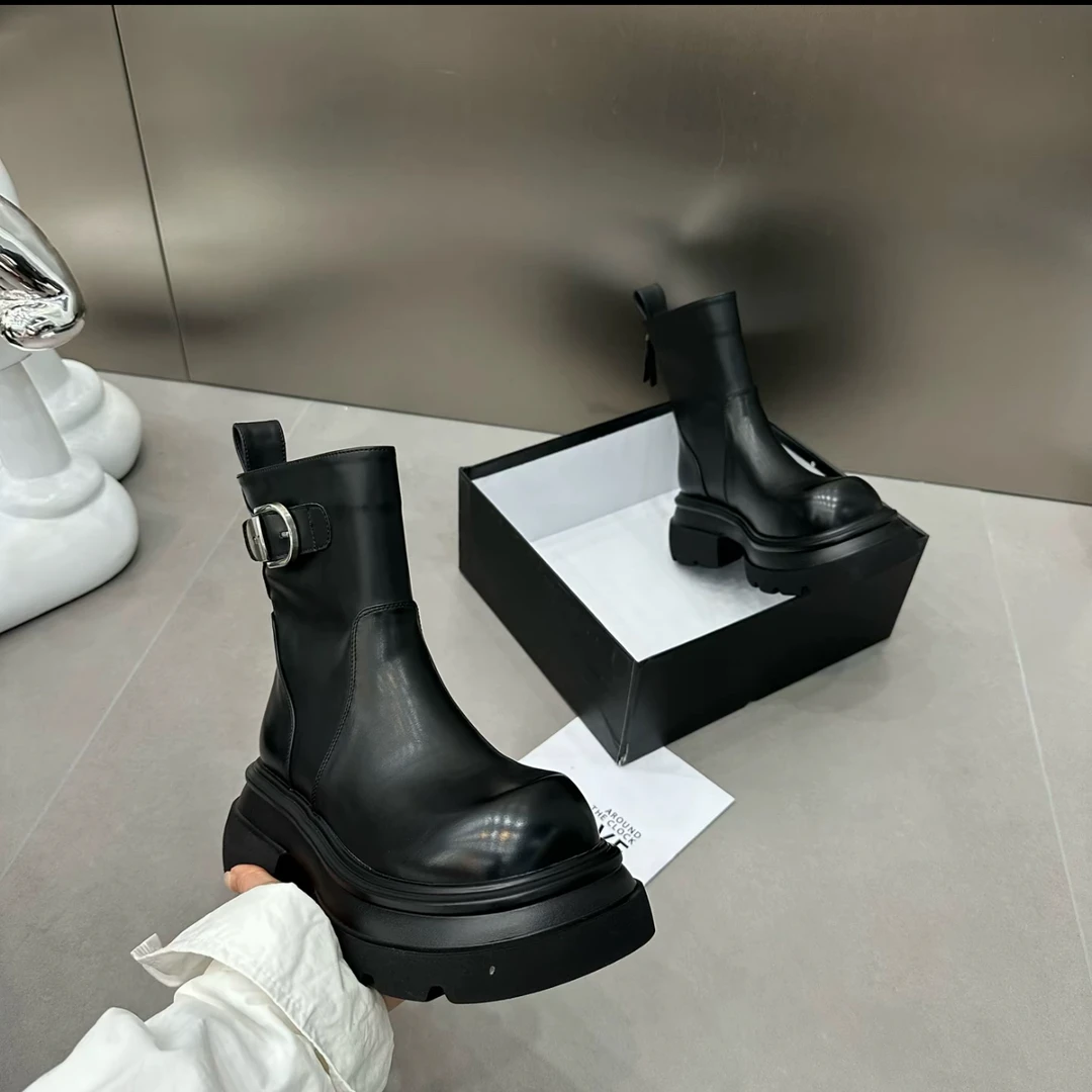 2025韩国爆款瘦瘦靴厚底粗跟小个子增高7cm轻便弹力切尔西短靴女