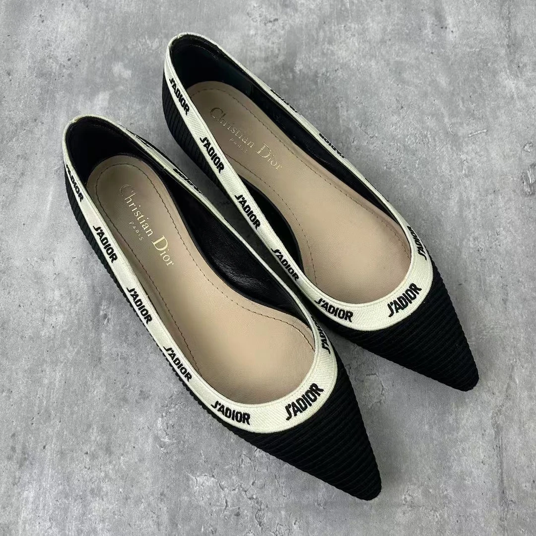95新 DIOR/迪奥 37码/仔仔女鞋/黑色英文logo女士平底单鞋 wsp478