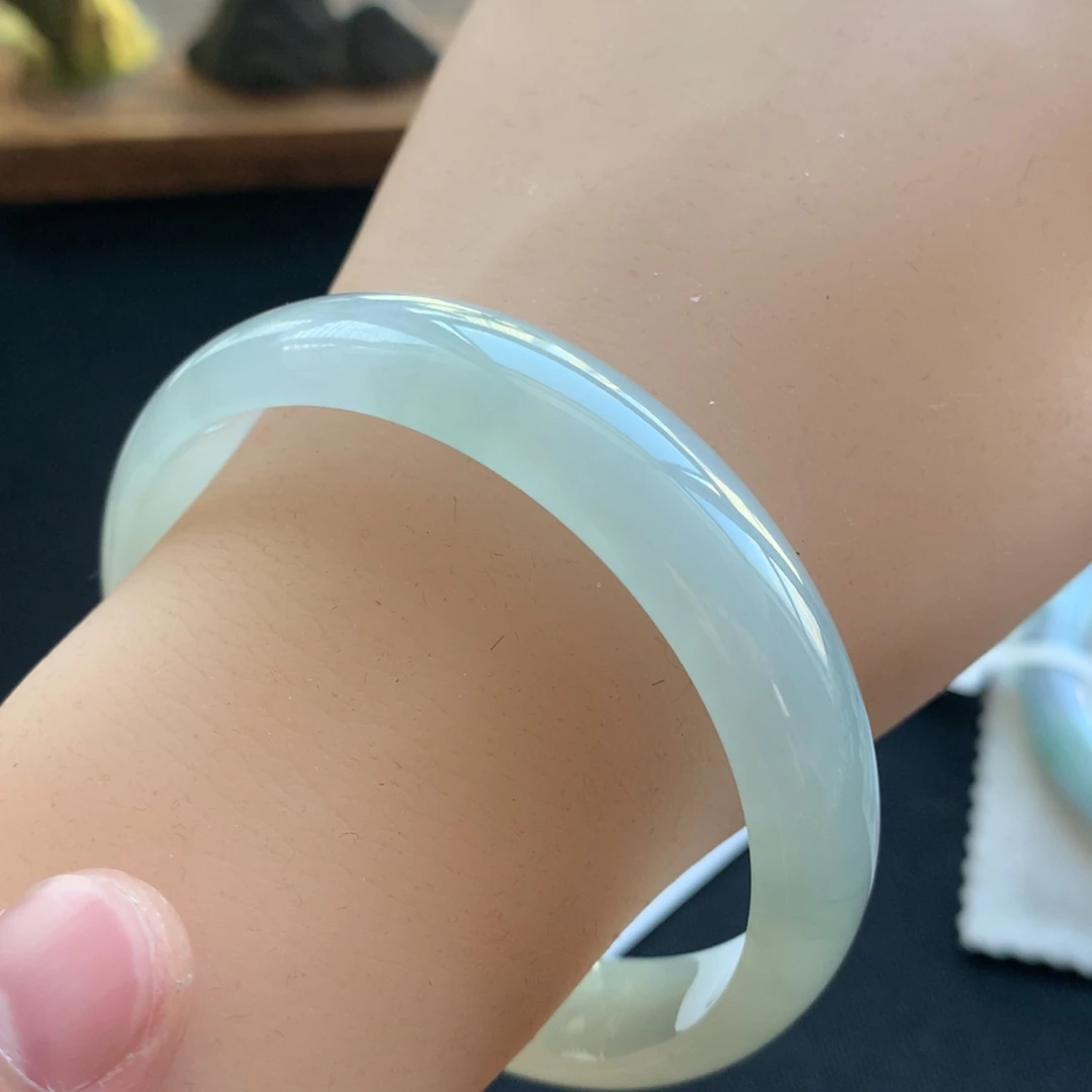 翡翠未镶嵌手镯20号58正