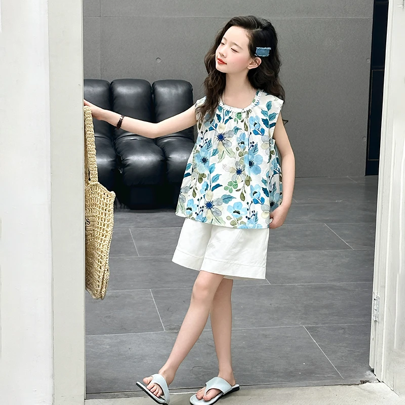 女童夏季套装2025新款儿童韩系碎花无袖上衣中大童棉布短裤两件套