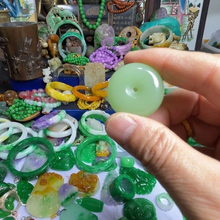 滴血莲花菩提吊坠