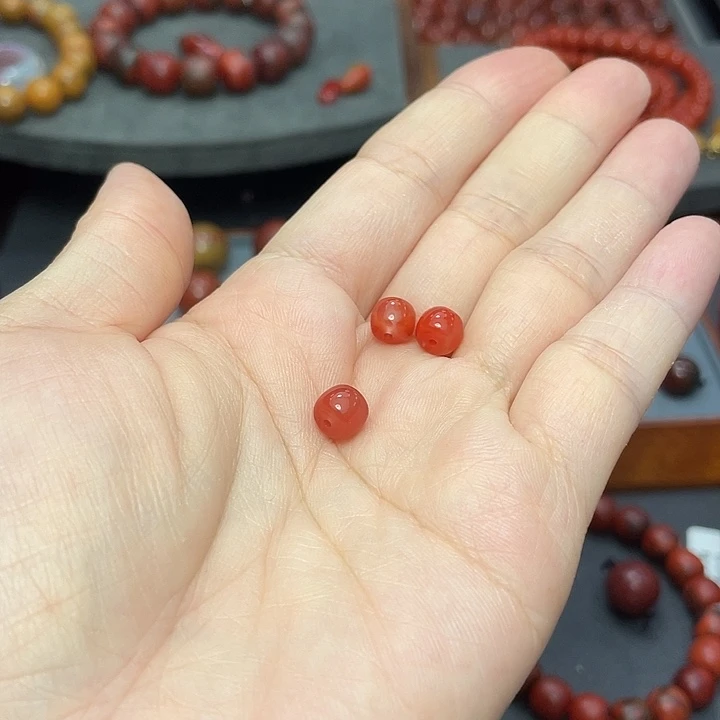 南红玛瑙单珠6mm多样性发1未镶嵌