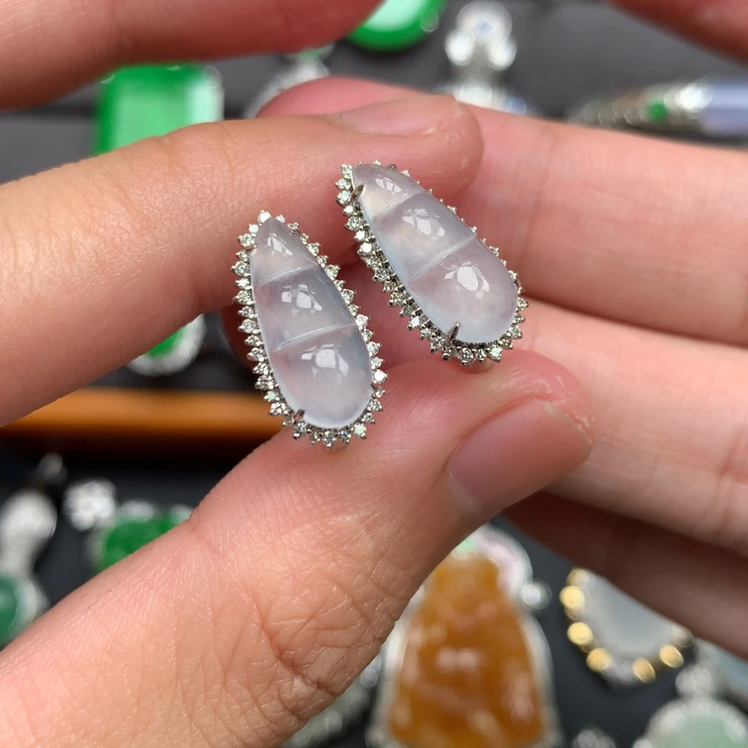 翡翠18K金镶嵌耳饰