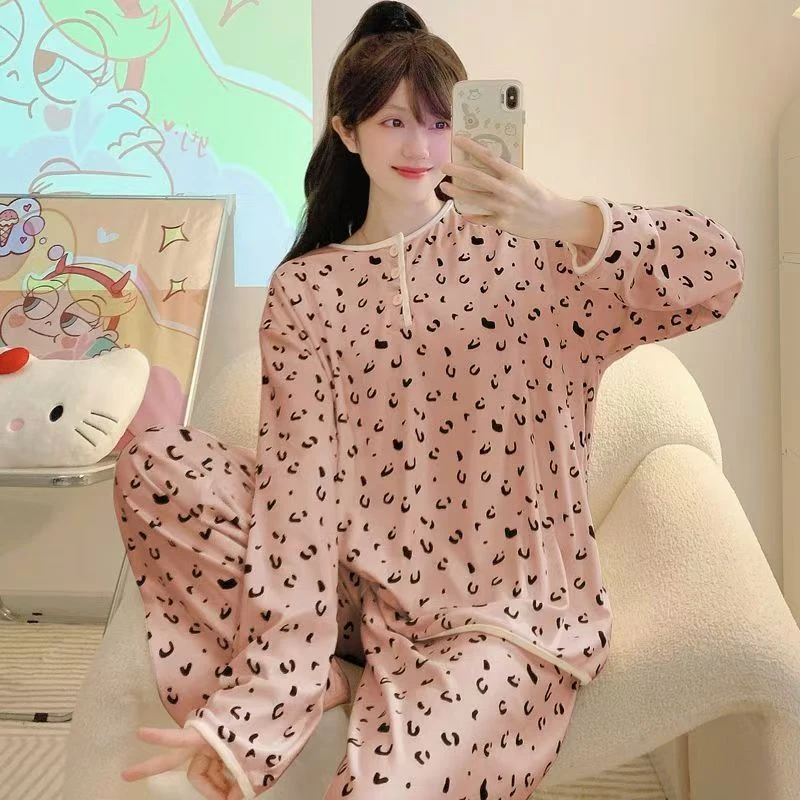 德绒豹纹睡衣套装