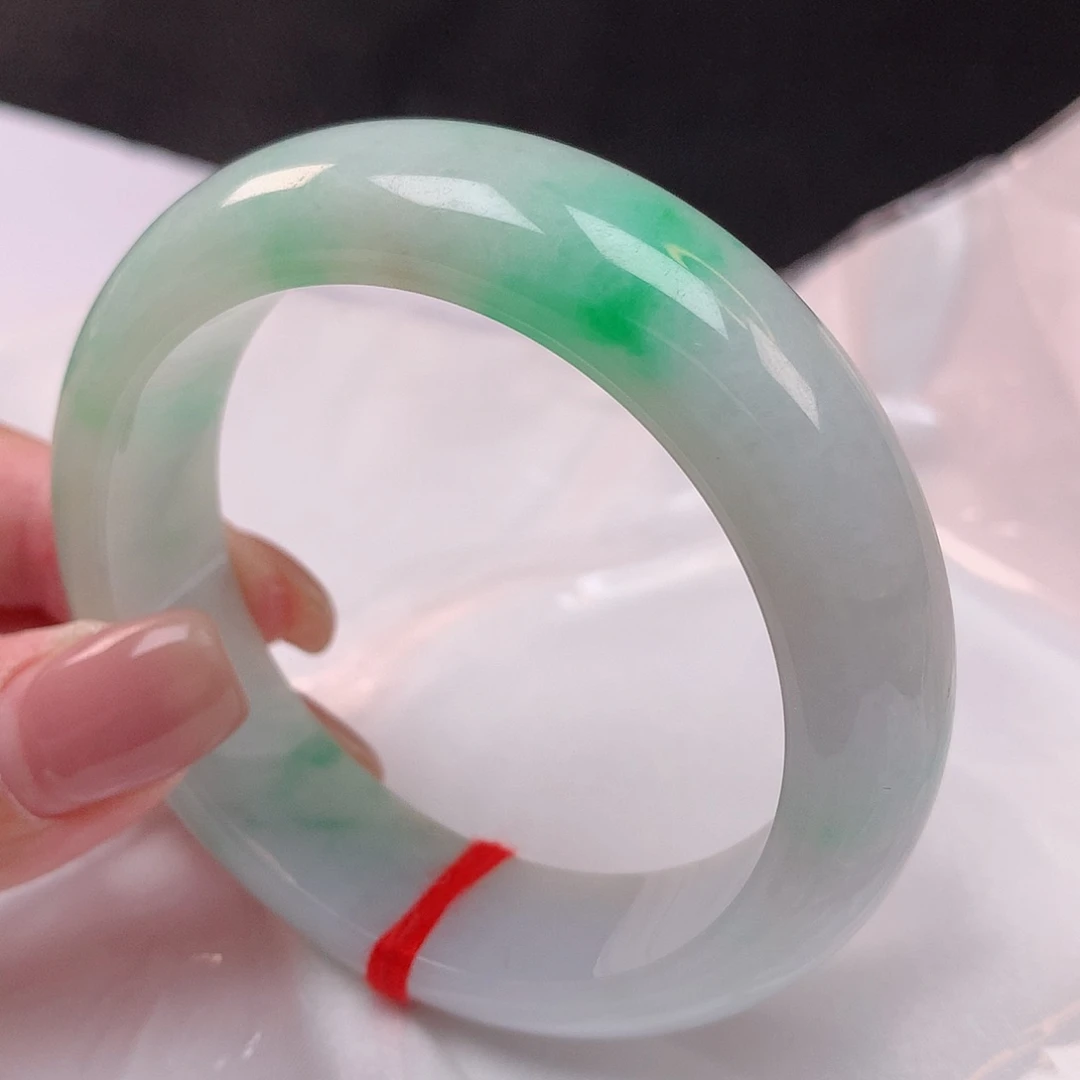 【闪购商品】未镶嵌手镯翡翠52+