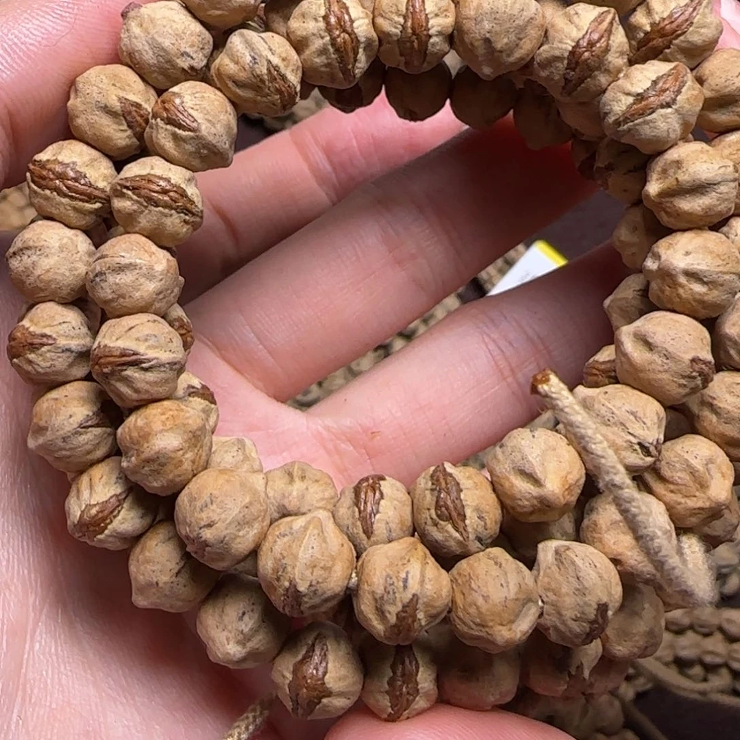 柏香籽/百香籽手串小**小