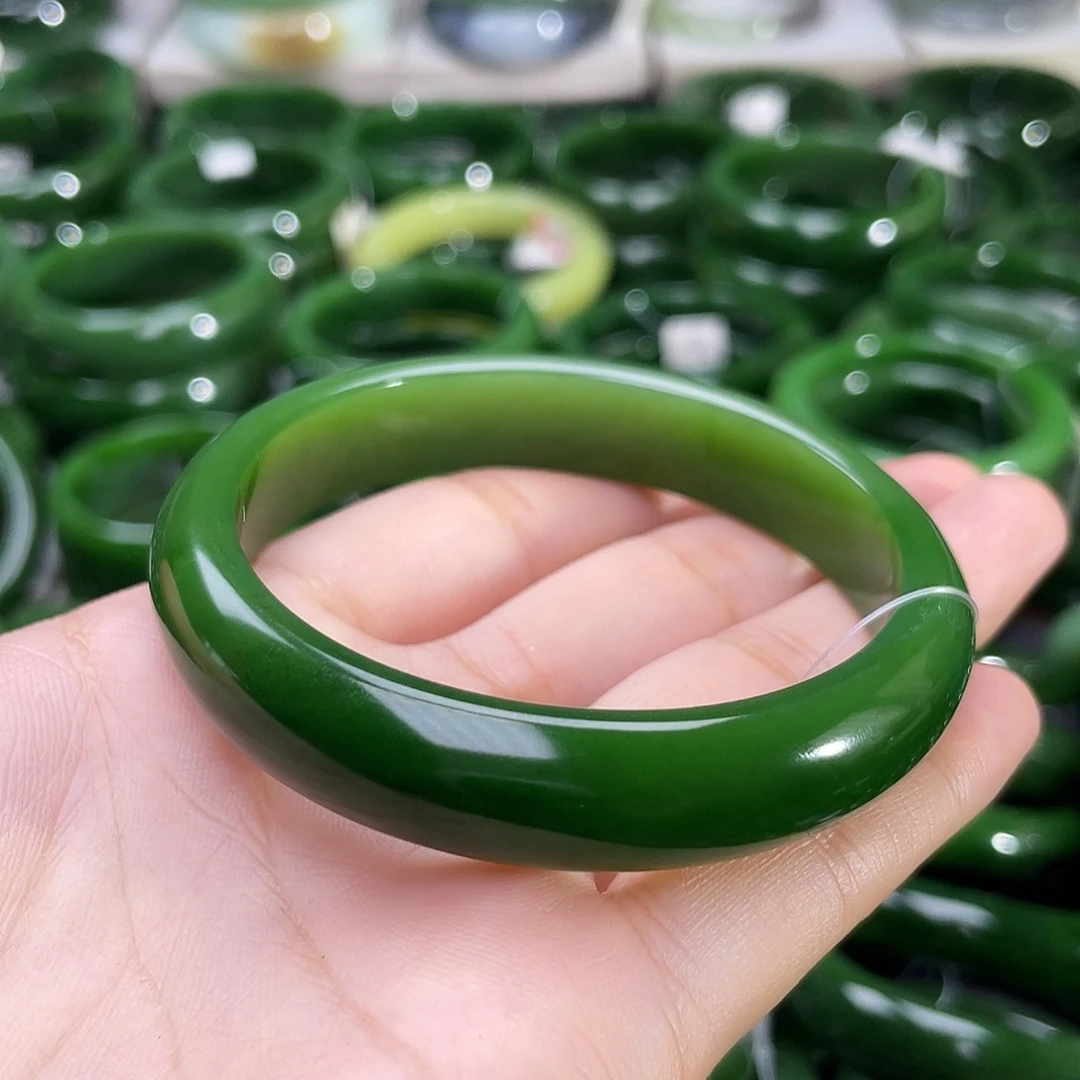 和田玉（碧玉）手镯未镶嵌