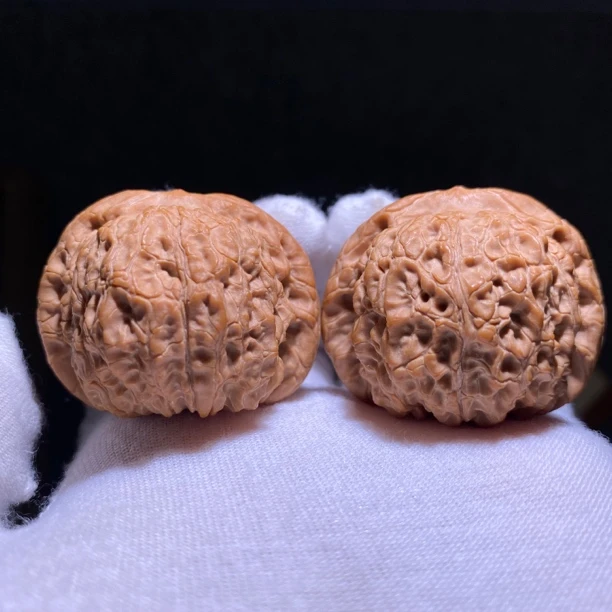 血麒麟狮子头 41尺寸 文玩核桃