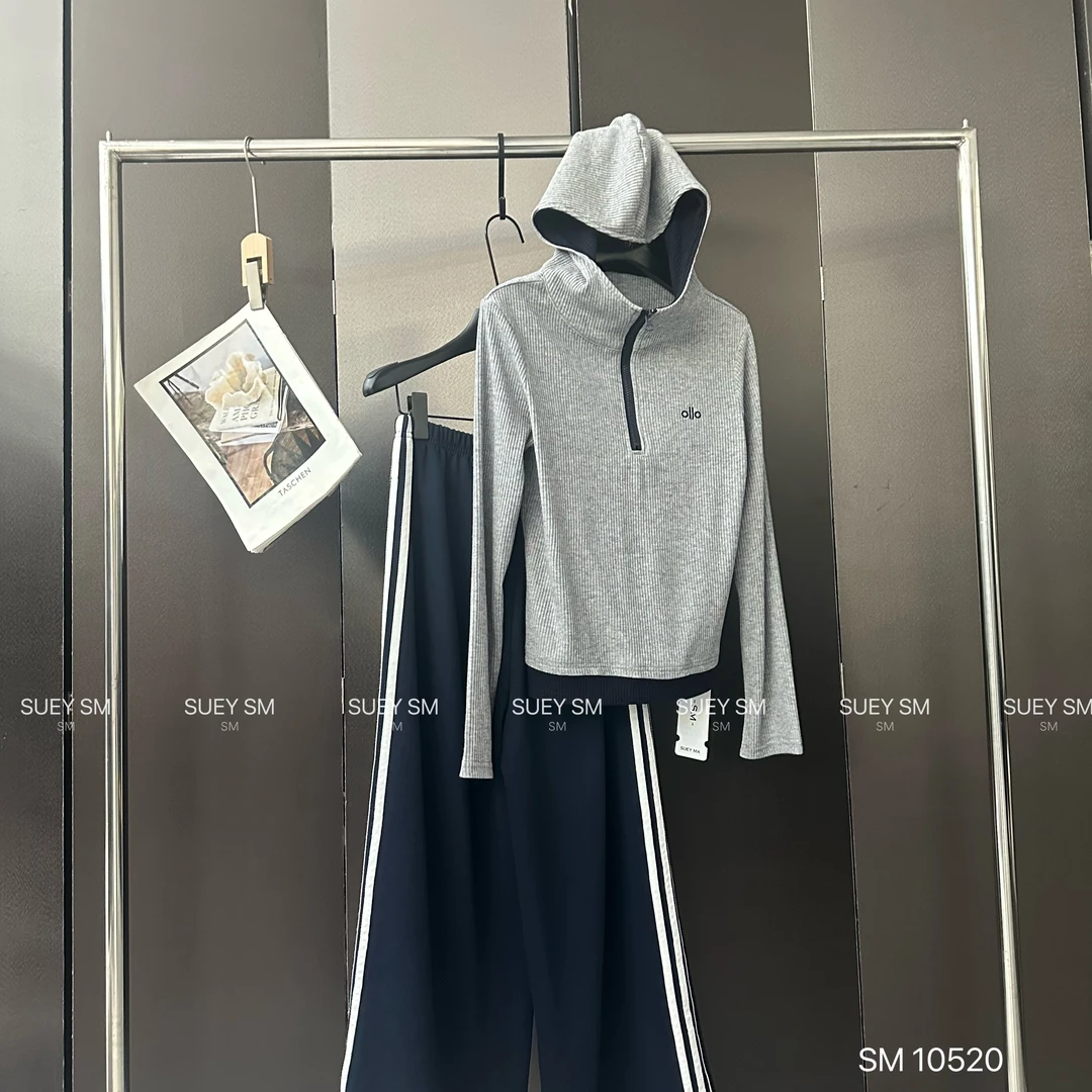 SUEYMA连帽修身螺纹棉上衣 10520