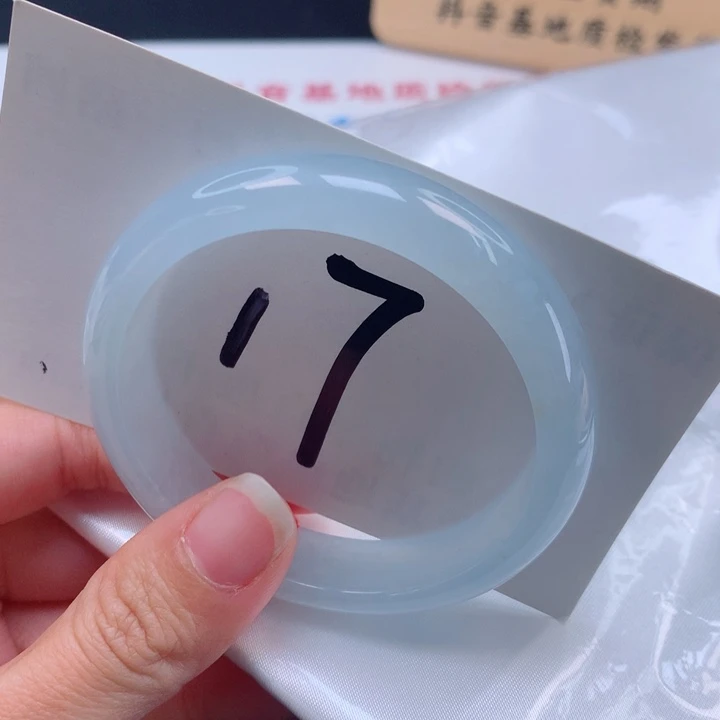 翡翠手镯未镶嵌强推