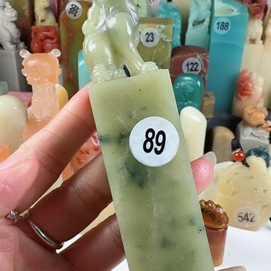 寿山石印石琴**主印石章料……