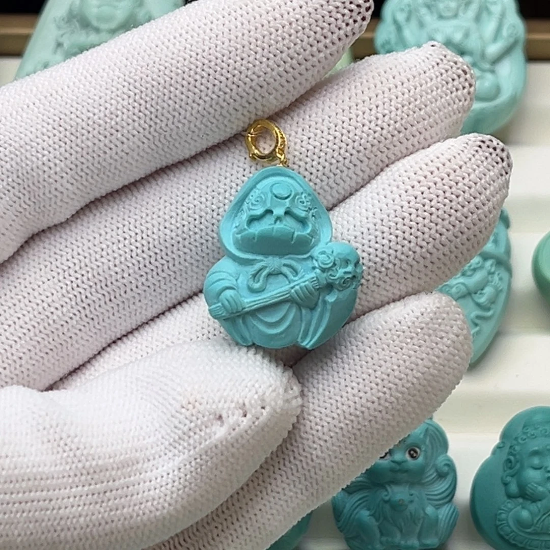 绿松石18K金镶嵌珠宝奇石阿飘