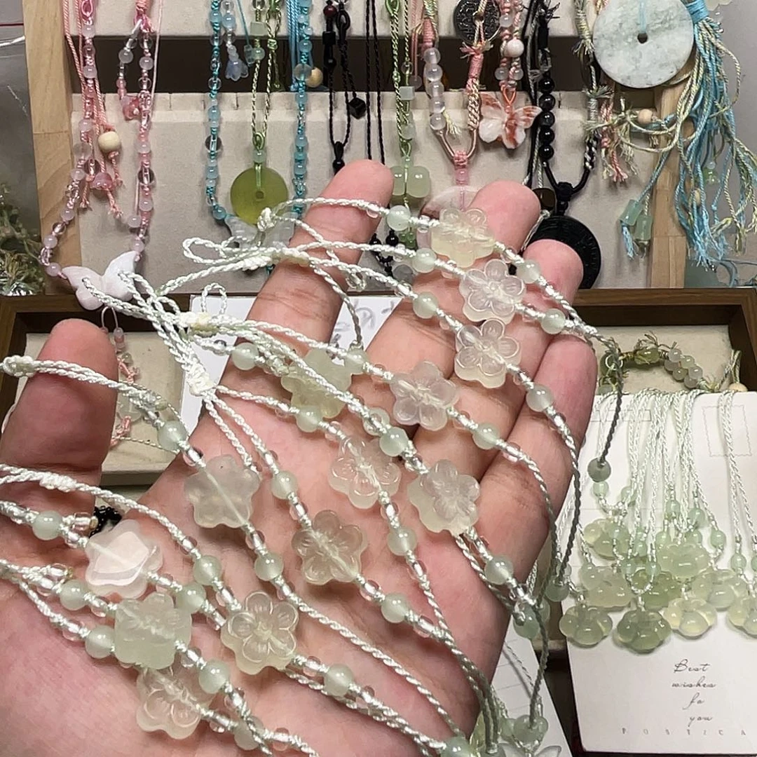 蛇纹石玉合金颈饰