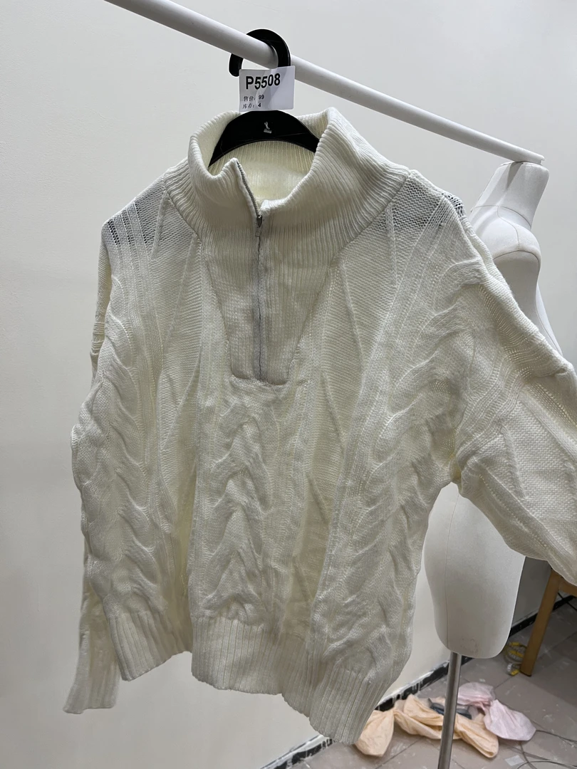 P55秋款毛呢小香风连衣裙气质气质针织收腰