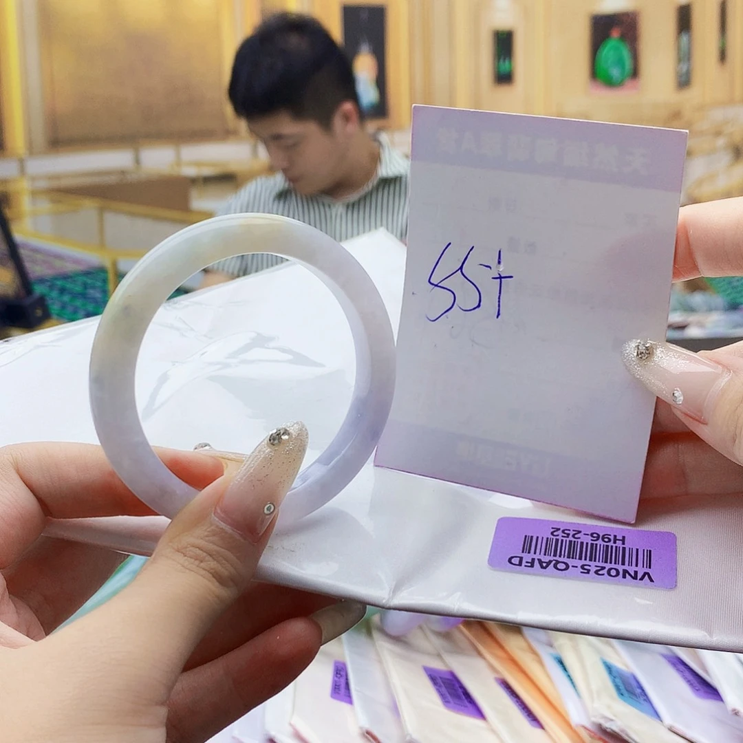 翡翠手镯未镶嵌009998888888
