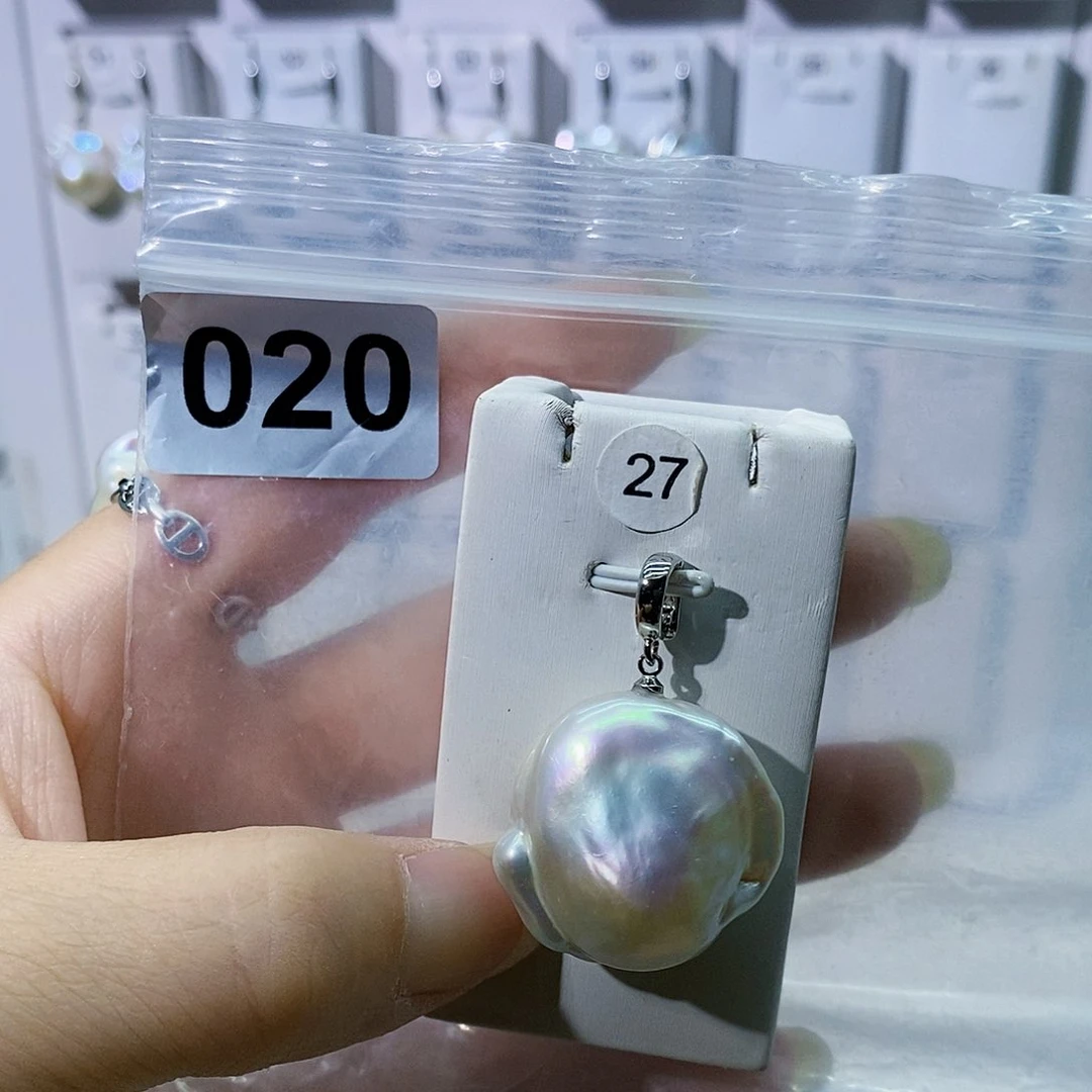 淡水珍珠合金颈饰