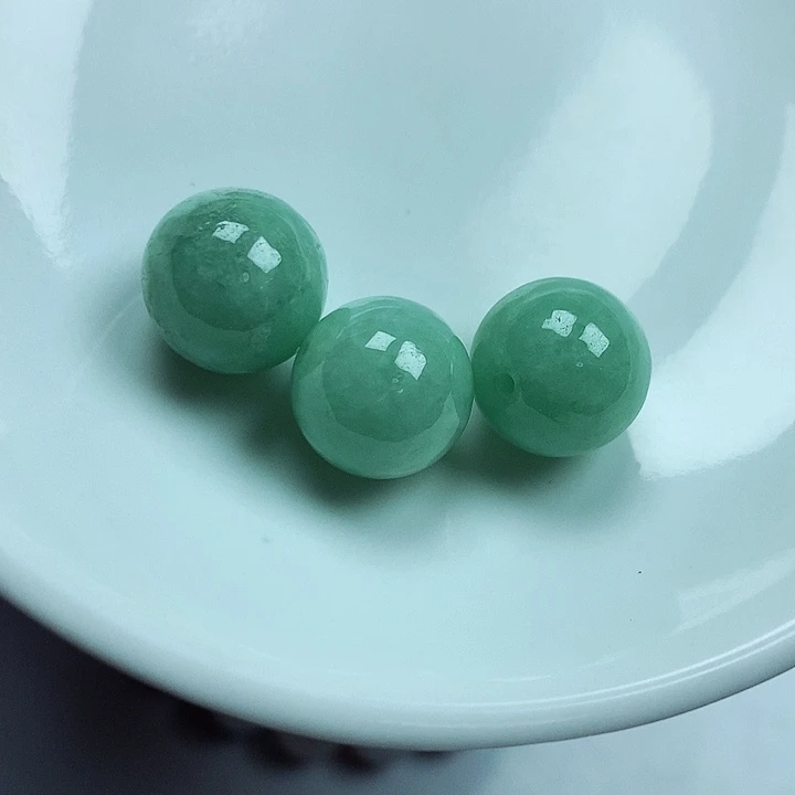 翡翠未镶嵌颈饰福利②
