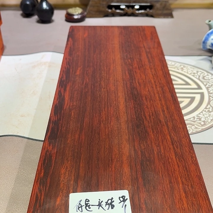 非洲紫檀（红花梨）你***?