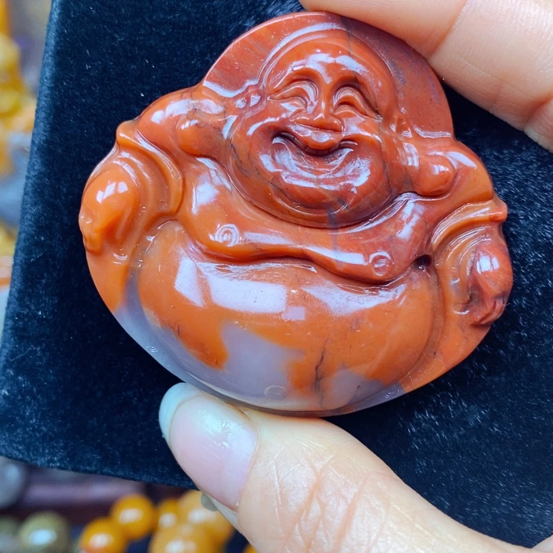 未镶嵌石英质玉（黄龙玉）颈饰