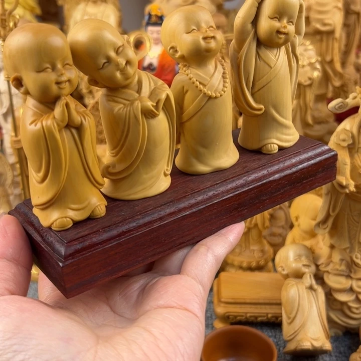 黄杨木黄杨木四个小和尚