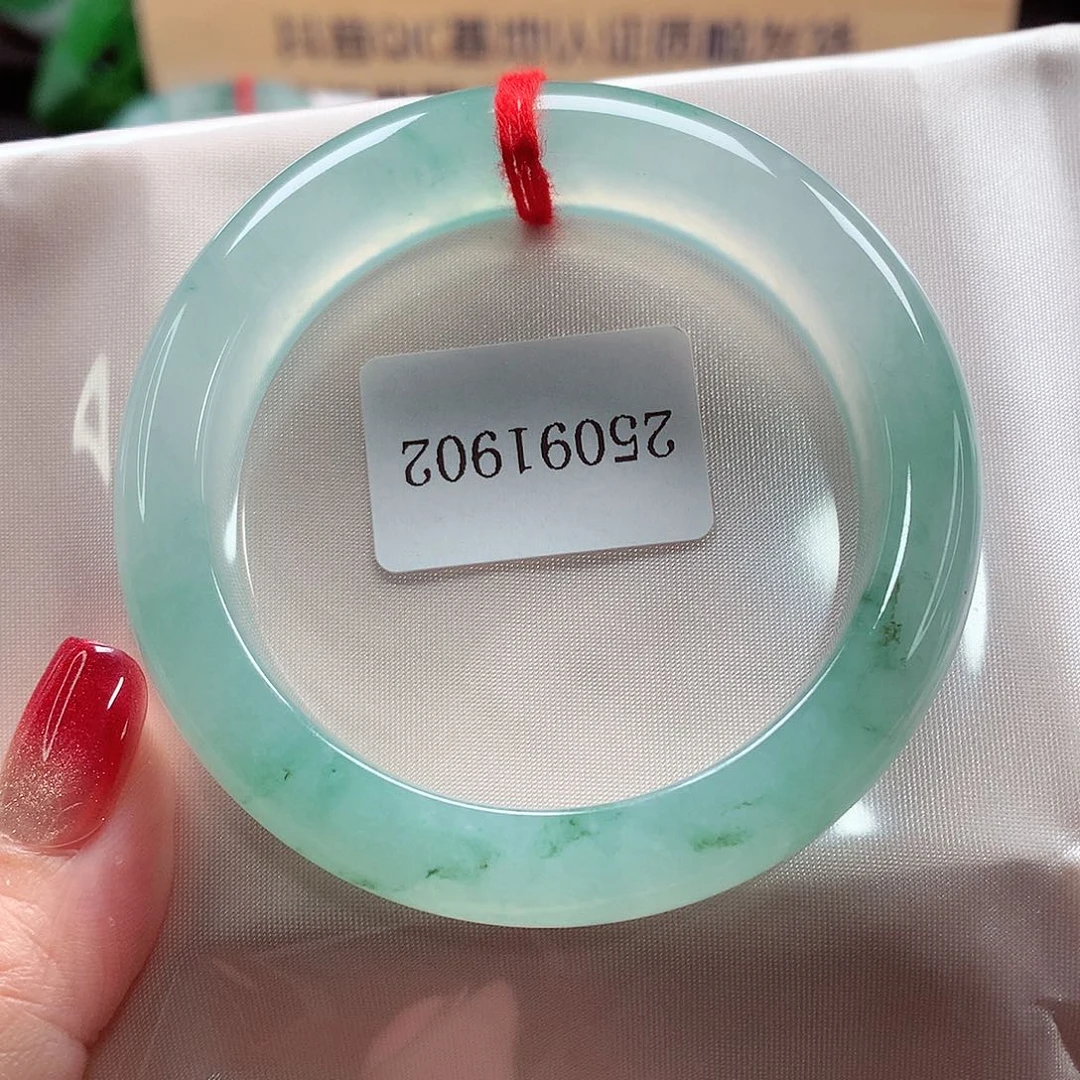 未镶嵌手镯翡翠天然A货翡翠手镯，57号