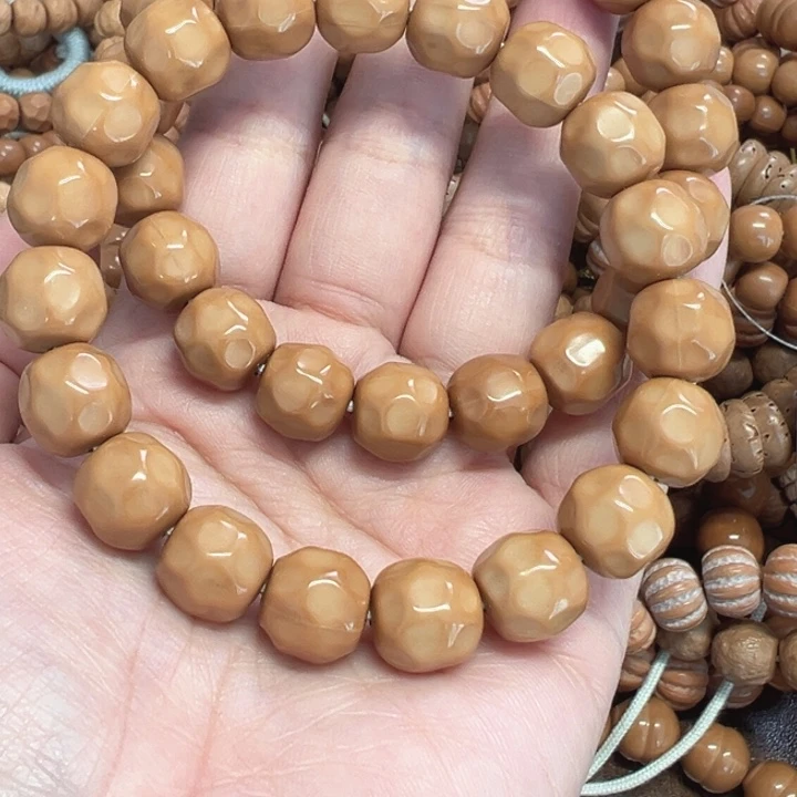 12左右奶酪手串单圈福利