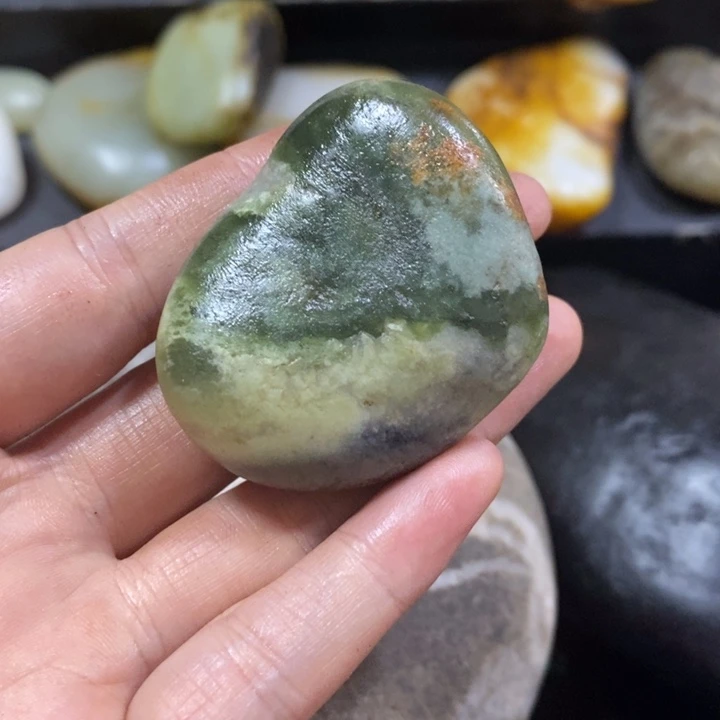 和田玉（糖玉）未镶嵌挂件