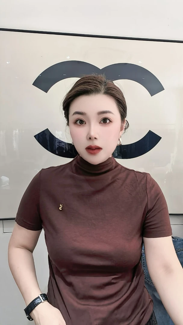 半高领免烫处理女宽松型短袖T恤休闲风中袖五分袖