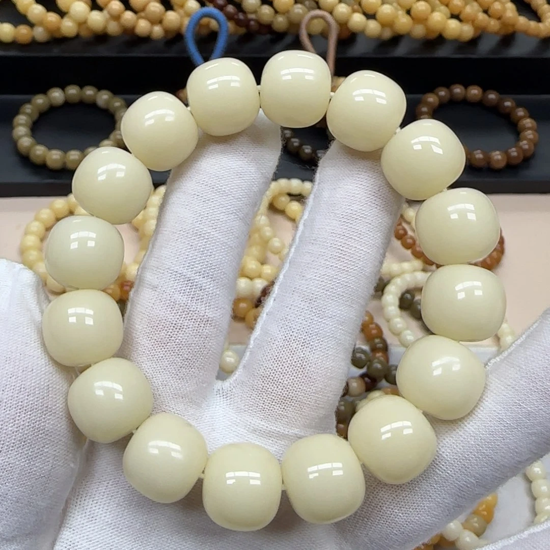 手串菩提根/象牙果14*15 鬼工 5年