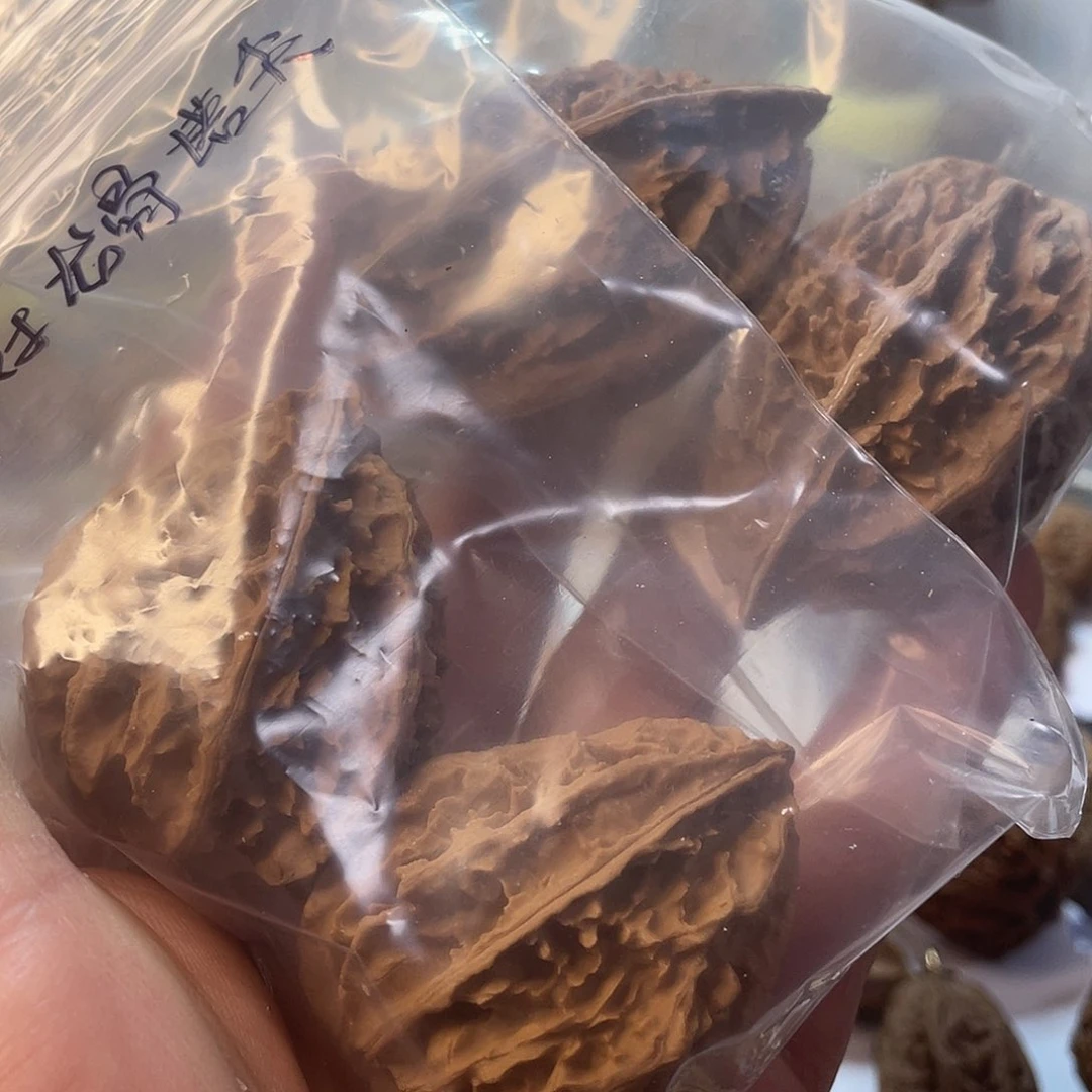 桃核吊坠19年老树果龙骨塔尖