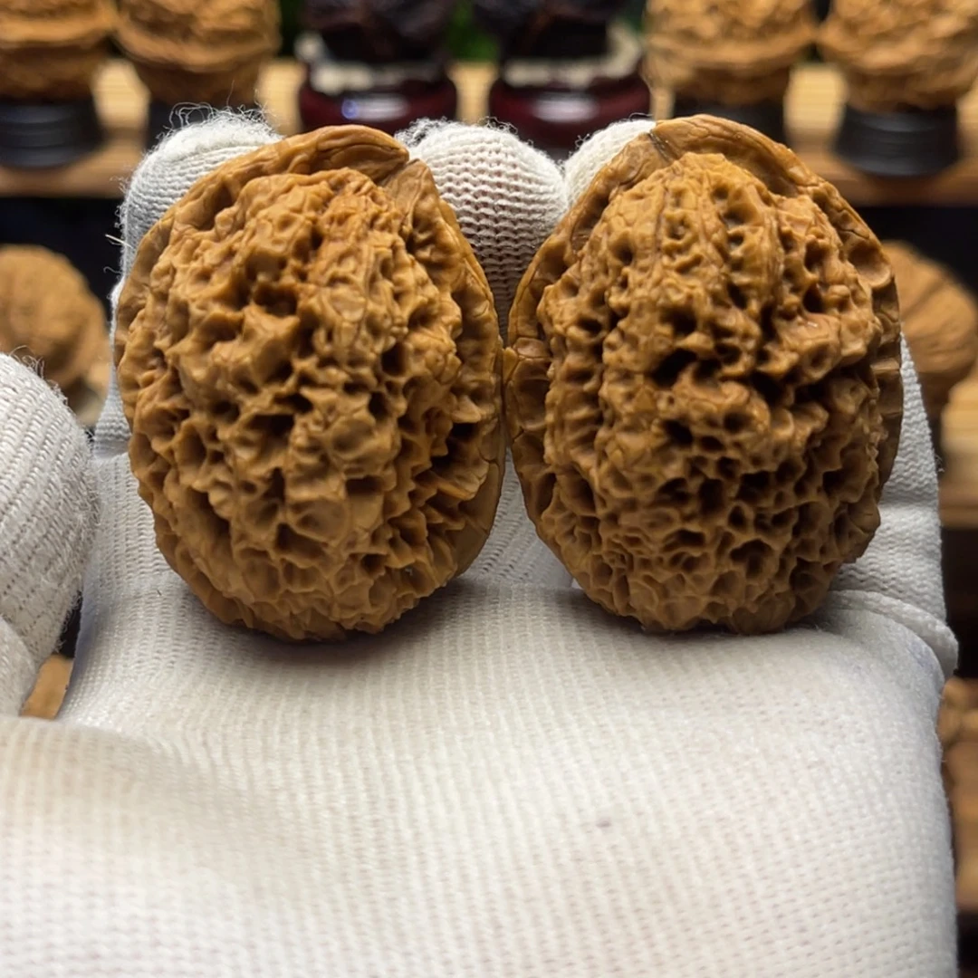 核桃43mm万魔窟 异形鹰嘴 68克