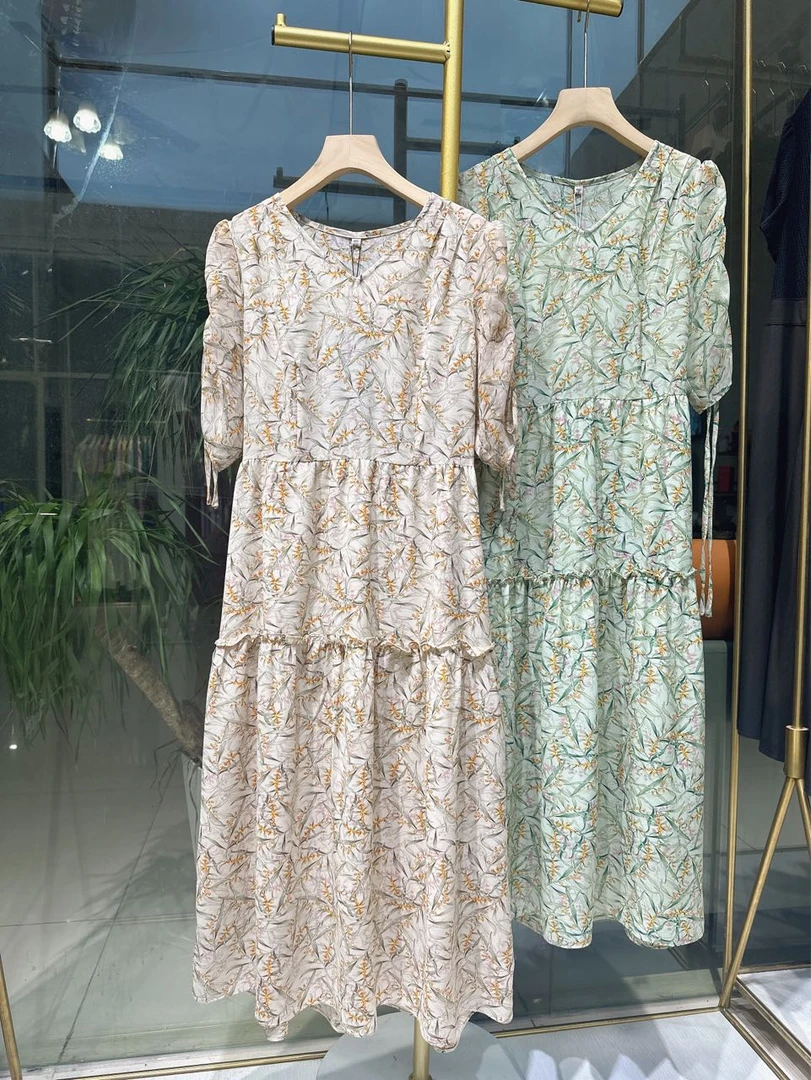 A1109减龄显瘦碎花沙滩裙子裙法式印花时尚连衣裙气质夏季甜美