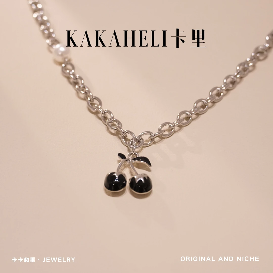 钛钢项链 黑樱桃暗黑萝莉风坠链 A1174