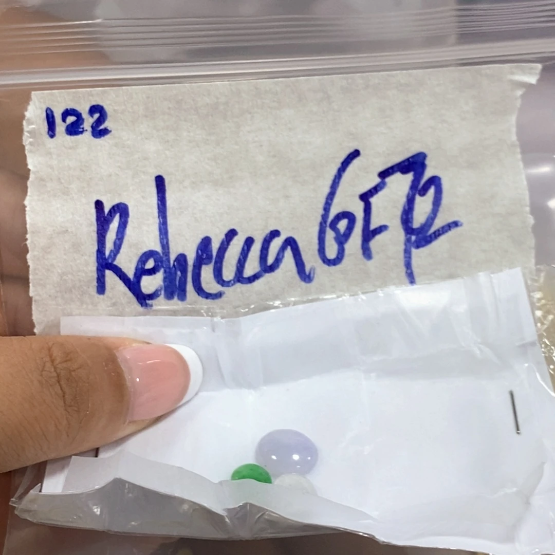 R***a定制翡翠未镶嵌我