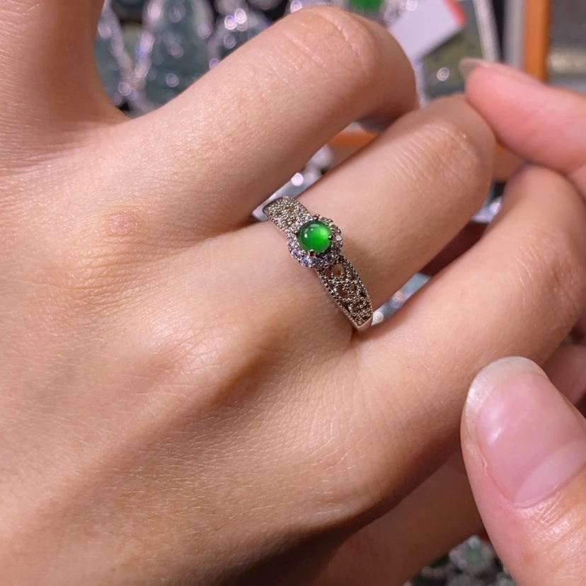 【闪购商品】翡翠未镶嵌颈饰天然