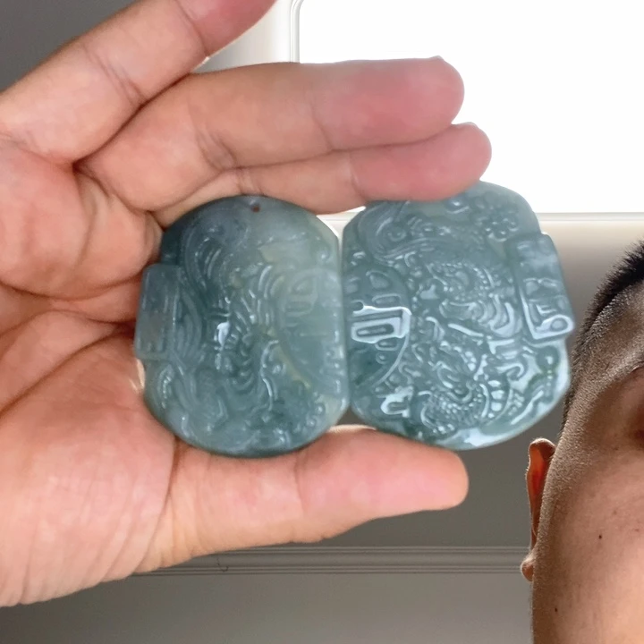翡翠未镶嵌颈饰李*翡翠