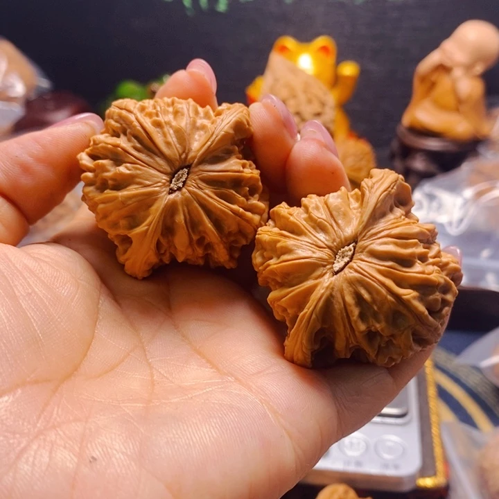 文玩核桃把件蔡****◤磨盘