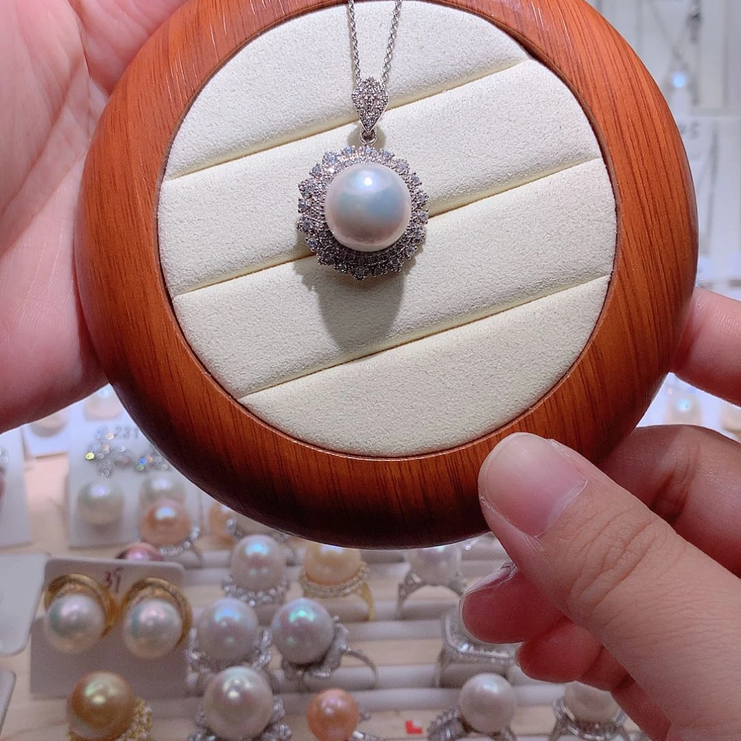 吊坠(赠链)未镶嵌淡水珍珠CC13.5mm