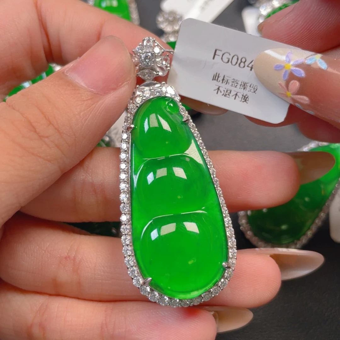 【闪购商品】颈饰银S925镶嵌翡翠翡翠