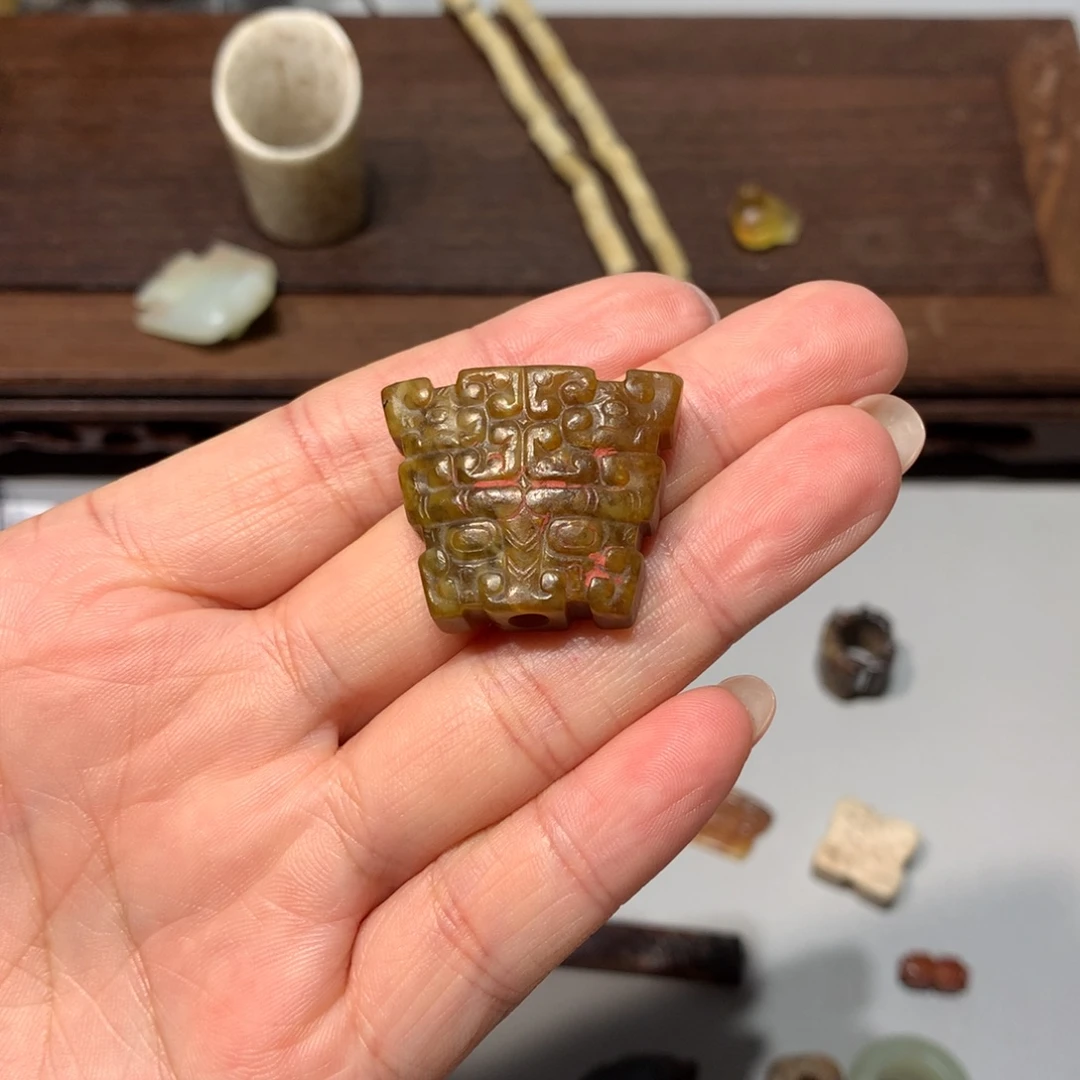 春***雨和田玉（糖玉）未镶嵌颈饰