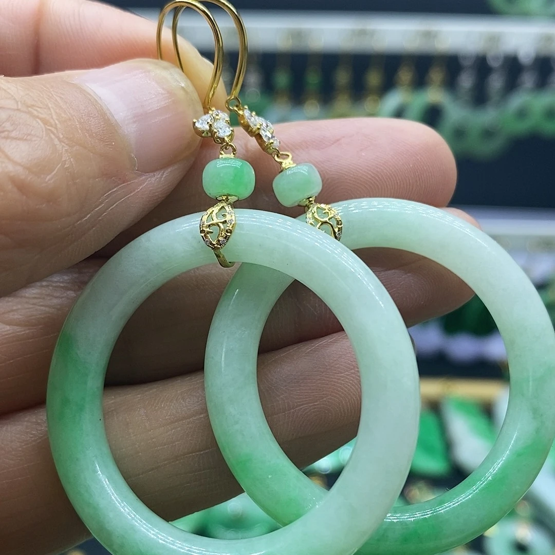 翡翠18K金镶嵌耳饰耳饰