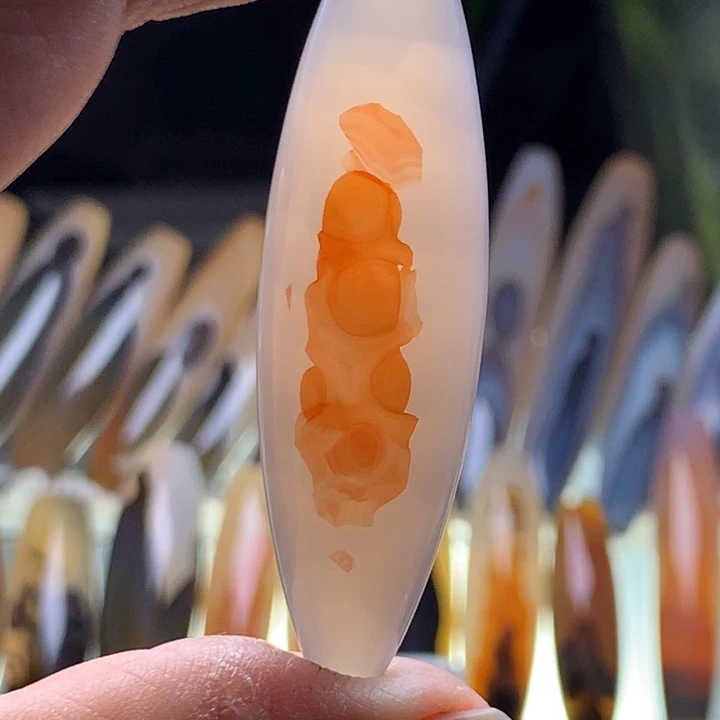 玛瑙/玉髓颈饰未镶嵌176