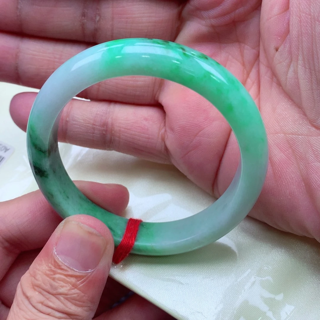 未镶嵌手镯翡翠翡翠