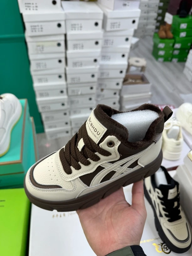 286千金风保暖粘胶鞋厚款圆头高帮鞋加绒高帮潮鞋秋季百搭