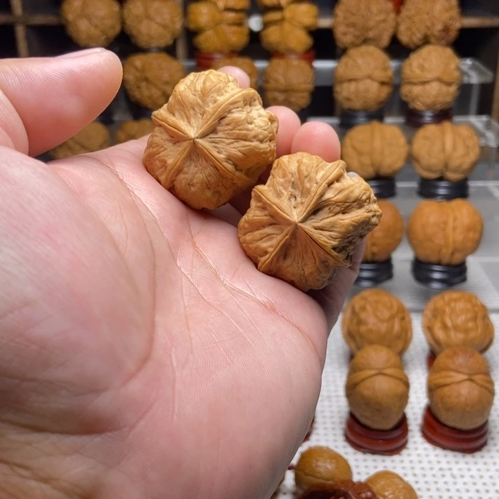 *****吊坠文玩核桃1战斧四棱