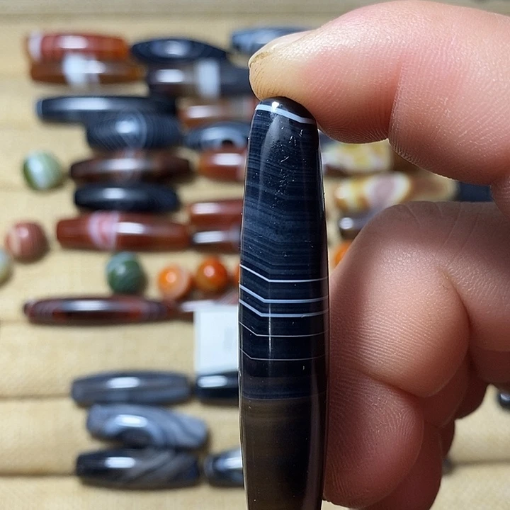 玛瑙/玉髓合金颈饰