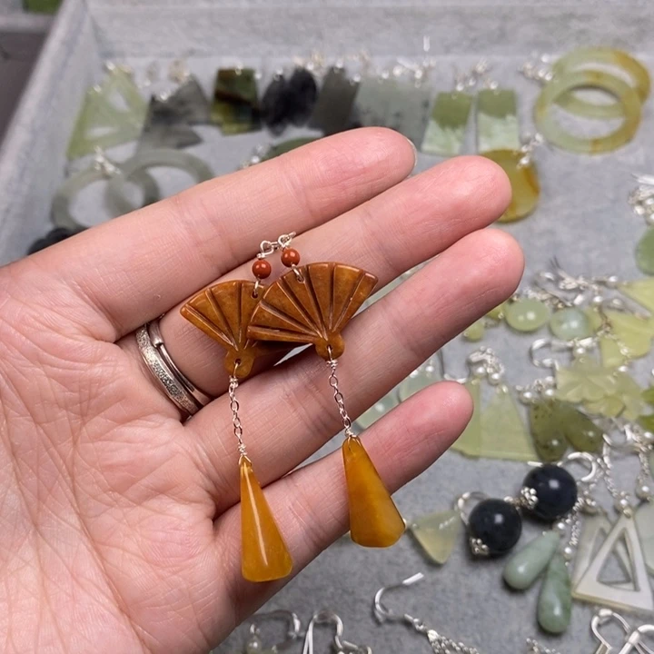 蛇纹石玉未镶嵌挂件耳饰耳环项链